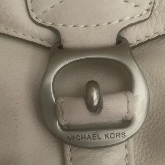 Michael Kors cream/white bag - Picture 5 of 7